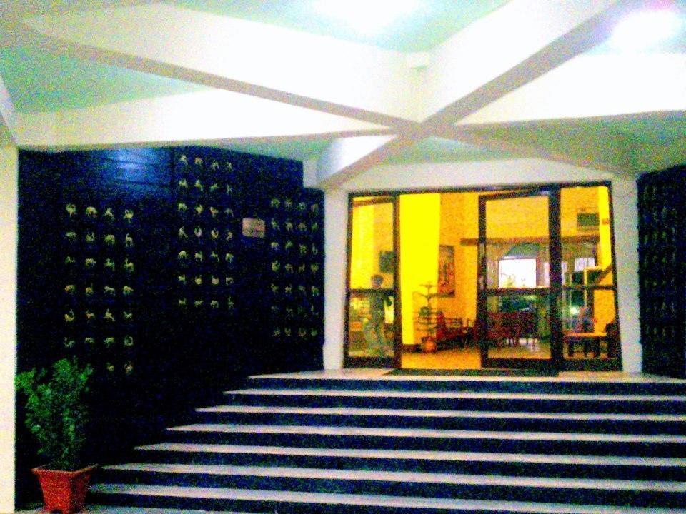 Hotel Bharatpur Ashok ภายนอก รูปภาพ