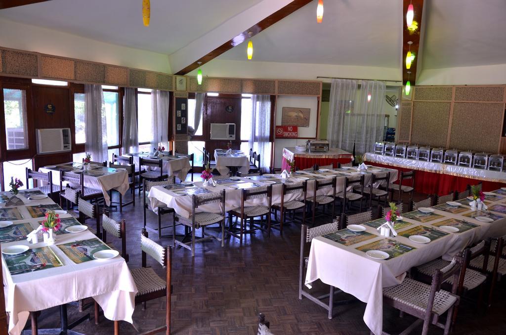 Hotel Bharatpur Ashok ภายนอก รูปภาพ
